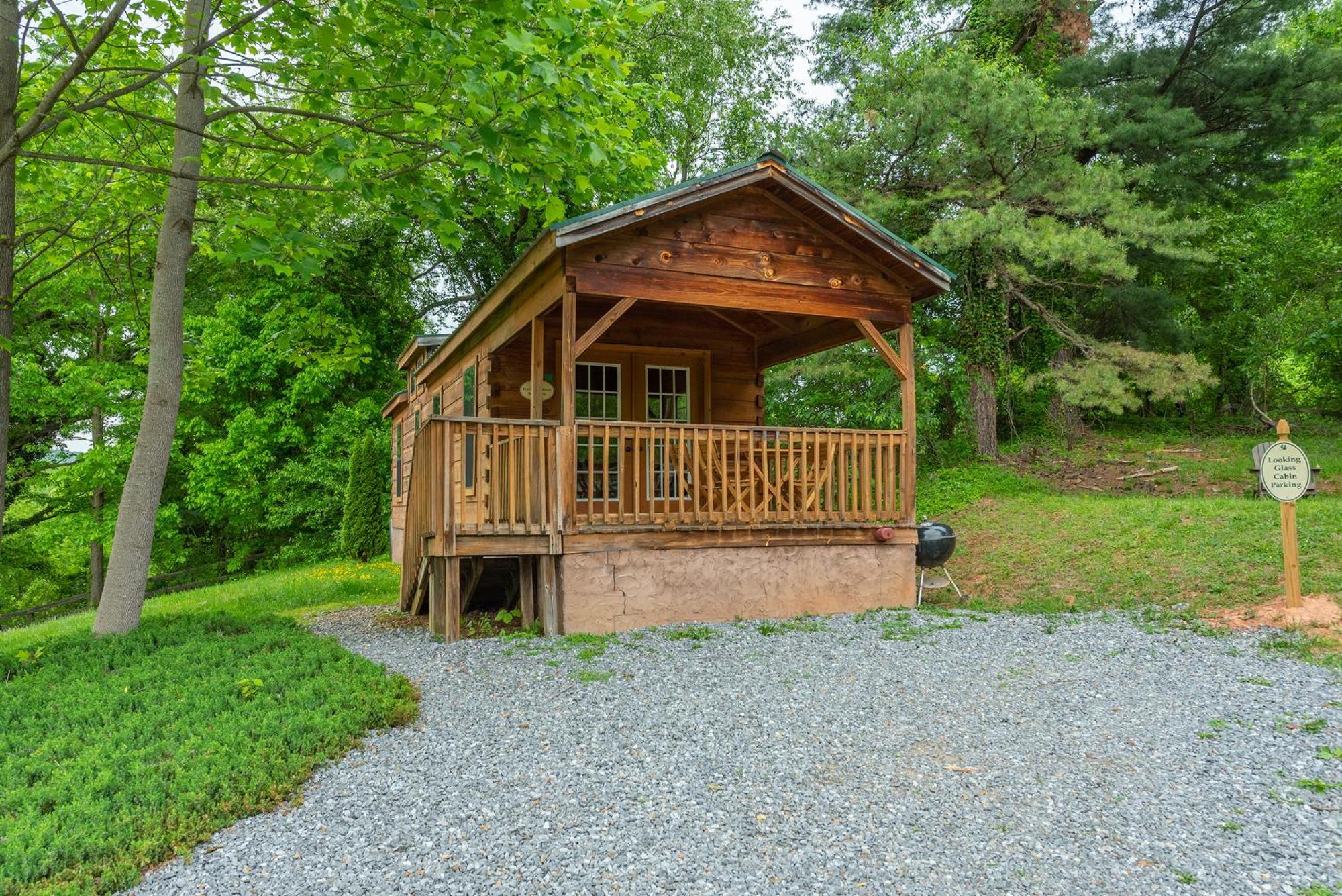 Engadine Inn And Cabins Candler エクステリア 写真