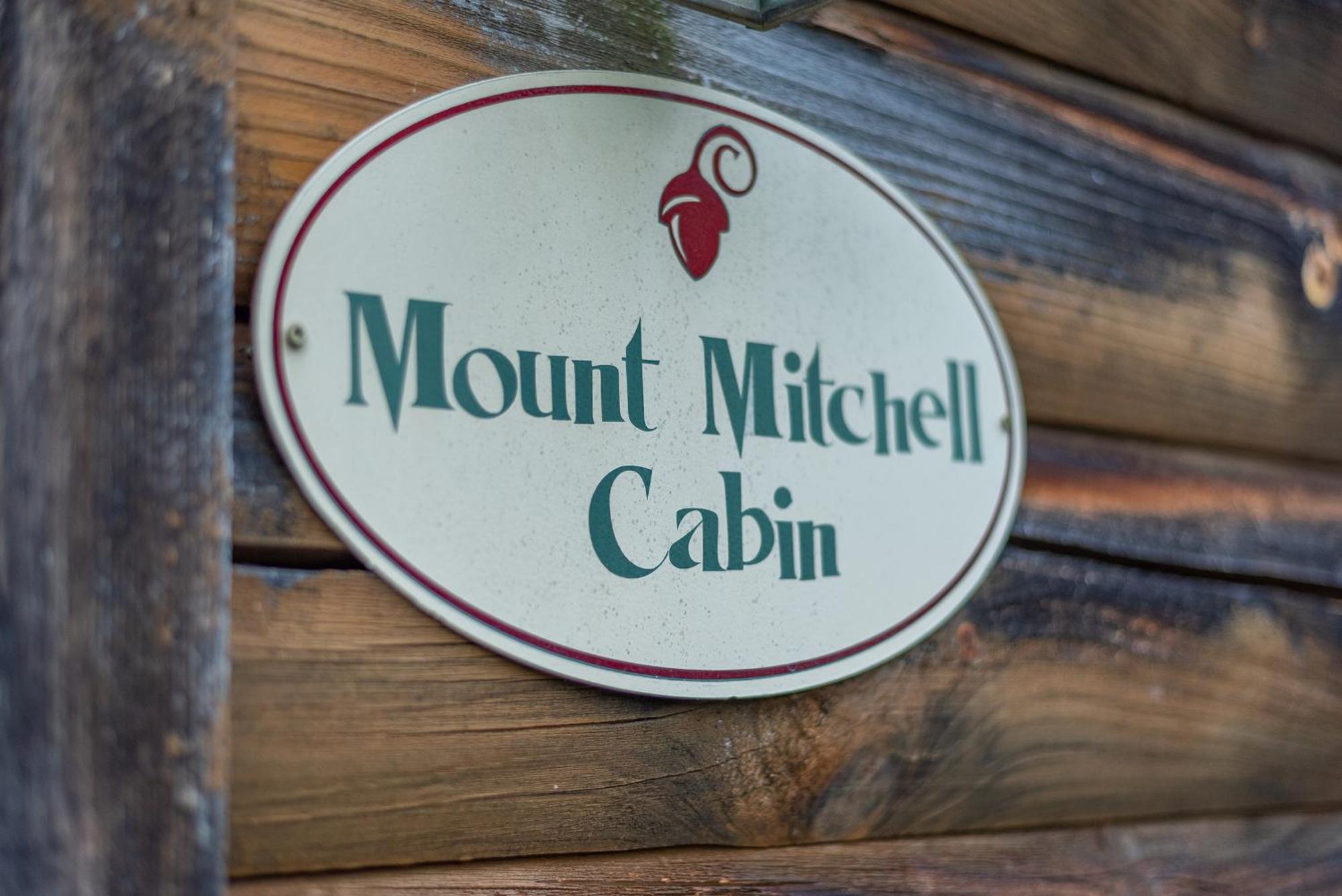 Engadine Inn And Cabins Candler エクステリア 写真