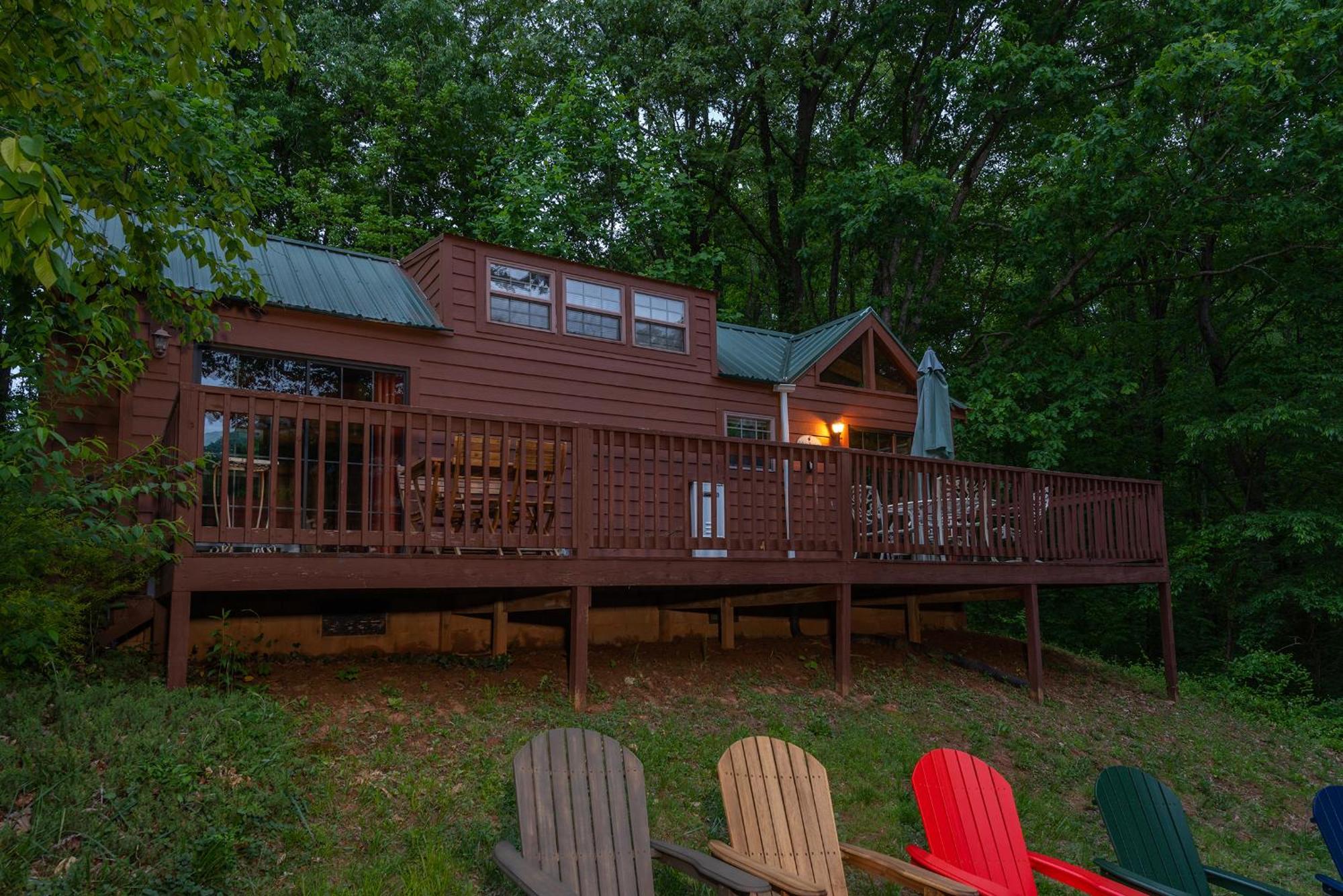 Engadine Inn And Cabins Candler エクステリア 写真
